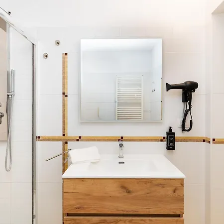 Domus Stella Apartment *